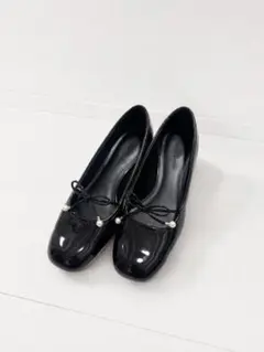 【美品】CHARLES & KEITH バレエパンプス 24.5cm ブラックのサムネイル