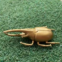 ヘラクレスオオカブト フィギュア ゴールド