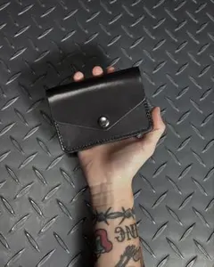 ショートトラッカーウォレット　栃木レザー　ニッケル