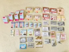 ガシャポン　ガチャ　カプセルトイ　リーフレット　カービィ　ちいかわ　サンリオ