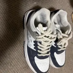 ネイビー/ホワイト スニーカー グラフィックプリント