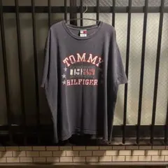 レア TOMMY JEANS Tシャツ 刺繍ロゴ ヴィンテージ グレー XL - メルカリ