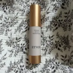 ETVOS ミネラルセラムファンデーション　ライトのサムネイル