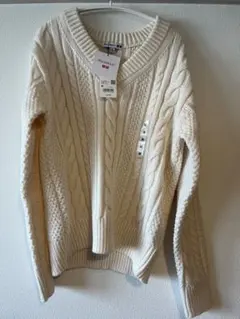 UNIQLO JWANDERSON ケーブルVネックセーター