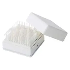 【極美品】サロニア 振動スクエアイオンブラシ ホワイト