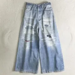 メゾンスペシャル　ダメージ加エ ワイドシルエット　デニムパンツ　ライトブルーのサムネイル