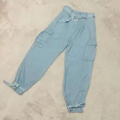 ZARA ソフトデニム　カーゴパンツ　ベルト　ポケット付きのサムネイル