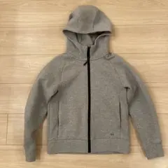 UNIQLO グレー フード付きパーカー 140