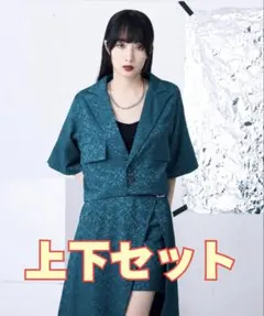 Item thumbnail for item ebd7f469-0ad5-49e4-a6d3-85cef8ff99b4