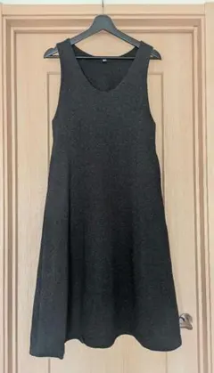 UNIQLO ユニクロ ブラッシュドジャージージャンパースカート S