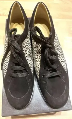 【新品】銀座ヨシノヤ　コンフォートシューズ　23cm スエード　スニーカー