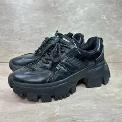 staccato スパンコール スニーカー 厚底 ブラック 22.5のサムネイル