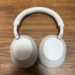 SONY WH-1000XM5 ヘッドフォン プラチナシルバー　海外版