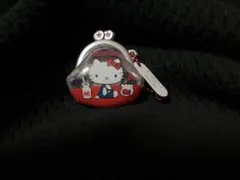 ハローキティ コインケース 透明 赤　カプセルトイ　ガチャ