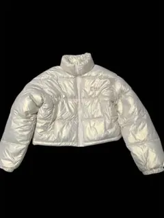 アイボリー ショート丈 ダウンジャケット