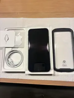 美品iPhoneSE３世代64GB83%ミッドナイトiFaceケース付き