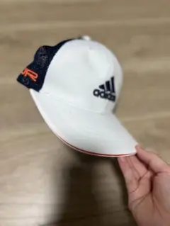 adidasキャップ【新品、タグあり】