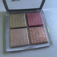 ディオール バックステージ ハイライトパウダー 004 Rose Gold