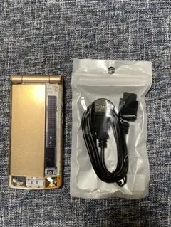 docomo F-02B本体+充電器(ほぼ新品)　電池パック　F09