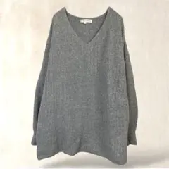 グローブ　長袖ニット　L　グレー　Vネック　ゆったり　無地　カジュアル　秋冬仕様