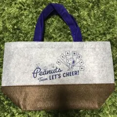 スヌーピーフェルトランチバッグ