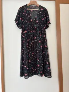 花柄 Vネック ワンピース INGNI 美品
