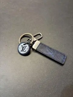 Item thumbnail for item 290753e0-8418-4406-b666-759beca818f8