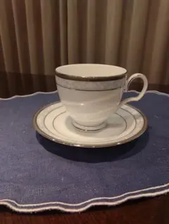 ノリタケ☆ティーカップ・ソーサー 2個セット