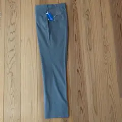 未使用 グレー ストレートスラックス