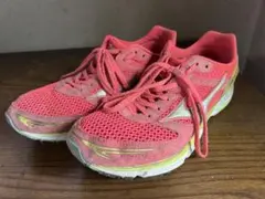 ミズノ　ランニングシューズ　24.5センチのサムネイル