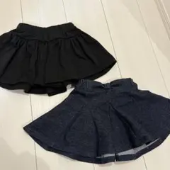 黒とデニム風のフレアスカート2点セット　サイズ90 95 シンプル　無地