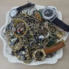 遺品整理 約3kg アクセサリー　ネックレス　イヤリング　ブレスレット