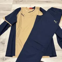 PUMAピステ　上下セット　ゴールド