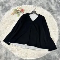 CHRISTIAN AUJARD Vネックカットソー 9T 黒 極美品 上品のサムネイル