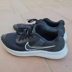 Nike ブラック スニーカー23.5cm