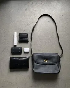 JISTORY レザーショルダーバッグ　ブラック