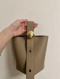 【美品】　LOEWE ロエベ ペブル バケットバッグ ミニ　色サンド