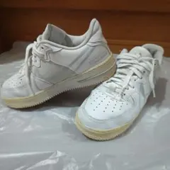 ナイキ　Nike Air Force 1 リアクト　ホワイトxボーンホワイトのサムネイル