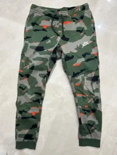 Nike カモフラージュ ジョガーパンツ