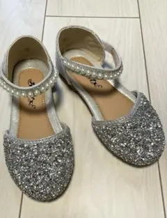 キラキラシルバーパンプス