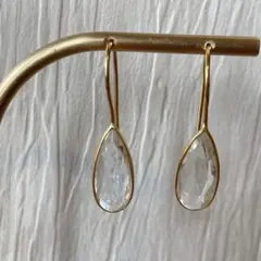 クリアクオーツ　ティアドロップ　ロング　フックピアス　シルバー925ゴールド