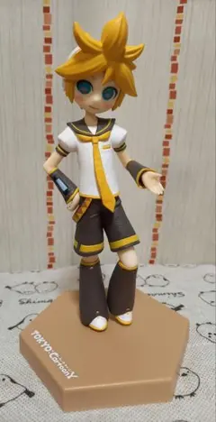 鏡音リン 鏡音レン フィギュア TOKYO:CartoonY figure - メルカリ