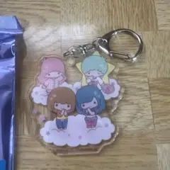 ラブandベリー ラブベリ サンリオコラボ キキララ アクリルキーホルダー