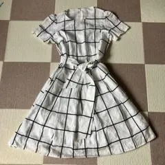 Item thumbnail for item e85be27b-da2e-4eb9-a32f-14a90c20b627