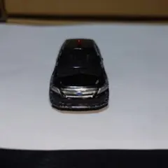 トミカ　トヨタ　カムリ　覆面パトカー