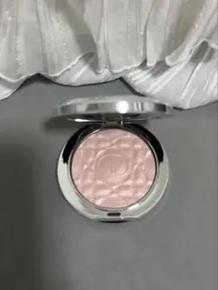 新品未使用 Dior ハイライト 03