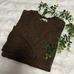 ceorcesrech PARIS レディース長袖ニット　Ｖネック　茶色のサムネイル