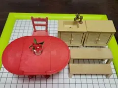 【稀少】シルバニア　花　台　赤いテーブルセット　まとめ売り