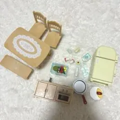 シルバニアファミリー ダイニング 食卓テーブル 冷蔵庫 キッチン セット まとめ