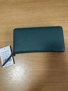 お値下げ中！お財布　長財布　レディース　グリーン　ダークグリーン　緑　深緑
